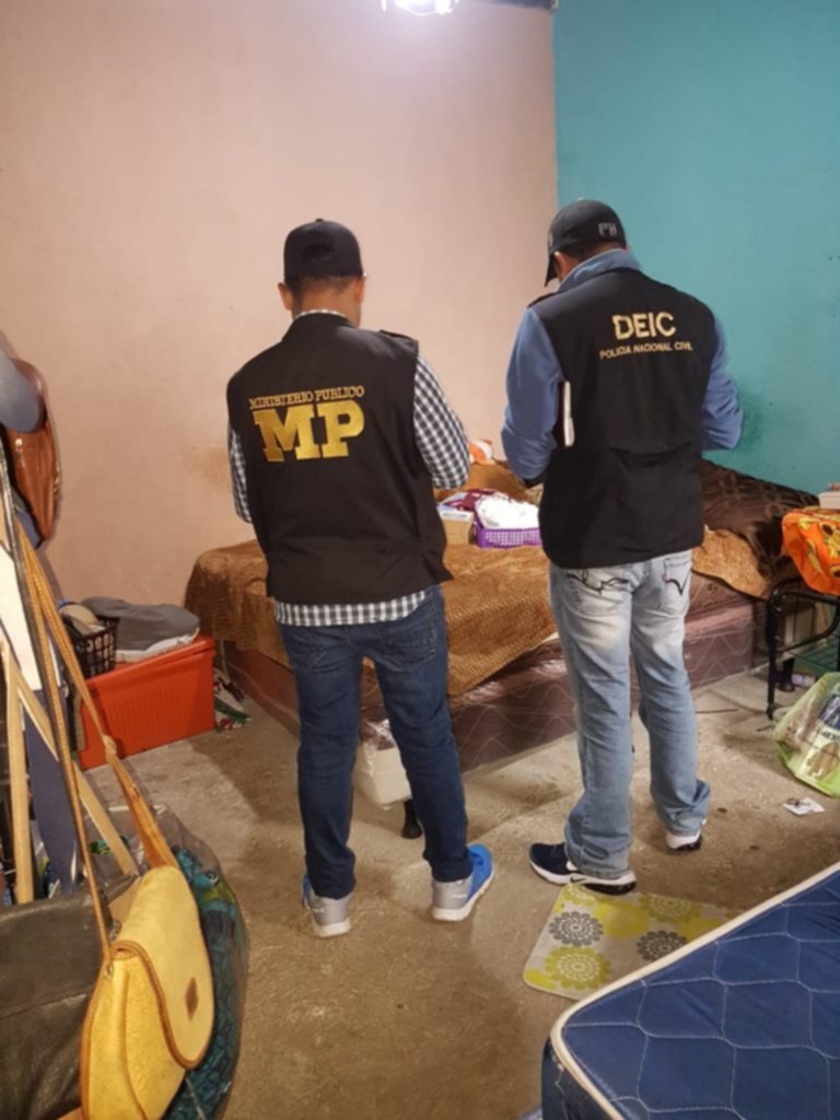 Galería| Incautan armas, droga y vehículos robados en Villa Nueva Galería| Incautan armas, droga y vehículos robados en Villa Nueva